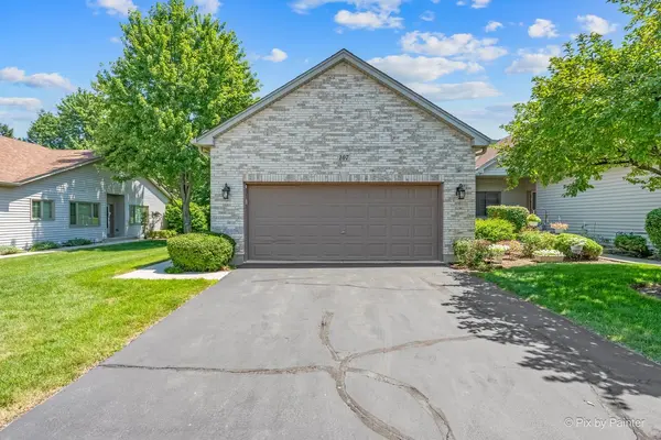 107 Fawn LN,  Elgin,  IL 60120