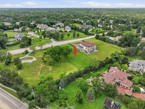 6423 S County Line RD, Burr Ridge, IL 60527