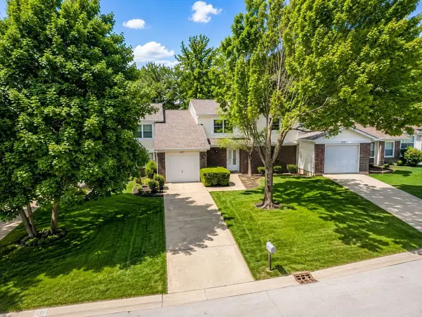 217 Tamarack DR, Bloomingdale, IL 60108