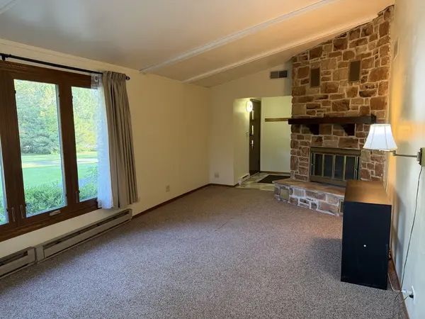 0S519 Skyline DR, Batavia, IL 60510