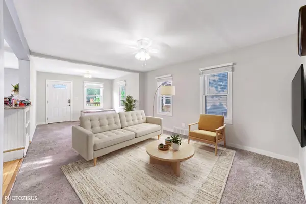126 W 3rd AVE, New Lenox, IL 60451