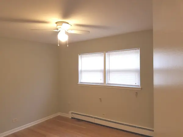 2348 W 111th ST #3, Chicago, IL 60643
