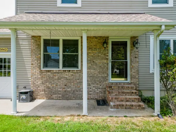 5862 Winterset DR, Carterville, IL 62918