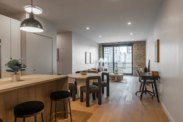 1706 Sherman AVE #405, Evanston, IL 60201