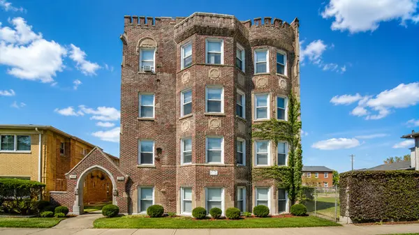 7914 S Dobson AVE, Chicago, IL 60619