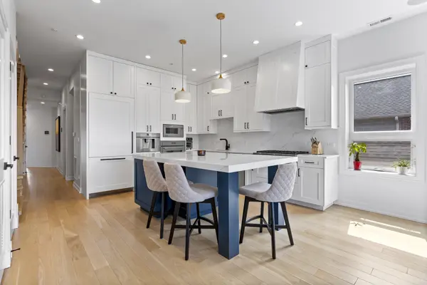 1525 N Bosworth AVE #3S, Chicago, IL 60642