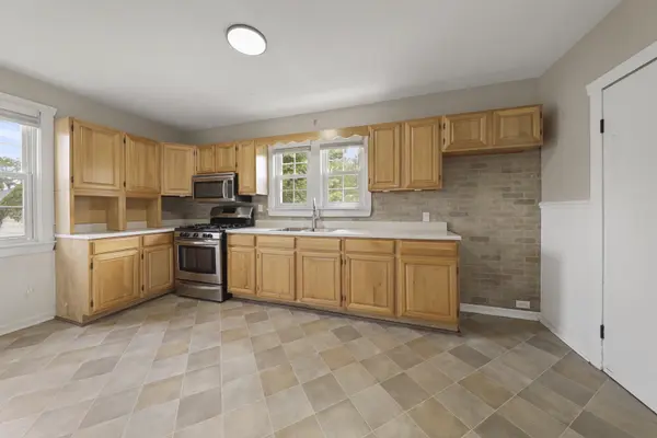 1012 1/2 W Lafayette ST, Ottawa, IL 61350