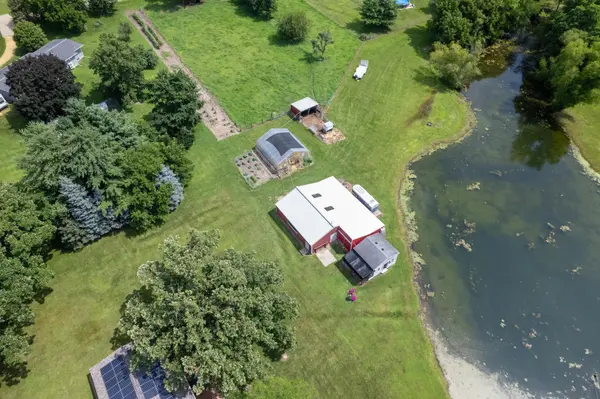 3365 N Blackhawk RD, Byron, IL 61010