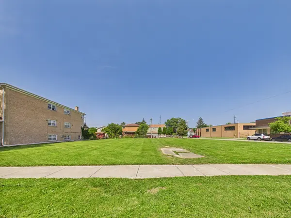 1638 N 32nd AVE, Melrose Park, IL 60160