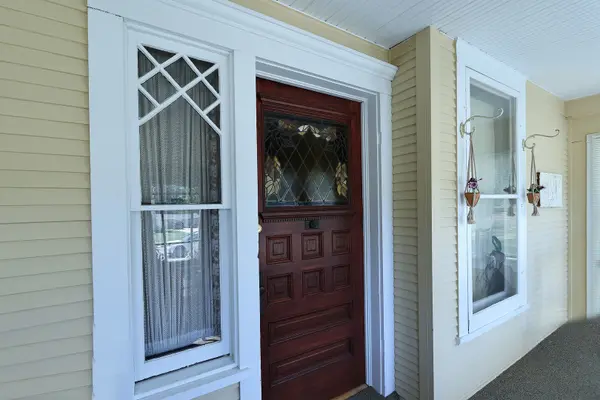 121 Grace ST, Sharon, WI 53585