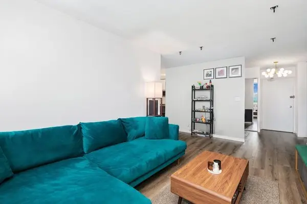 4250 N Marine DR #2130, Chicago, IL 60613