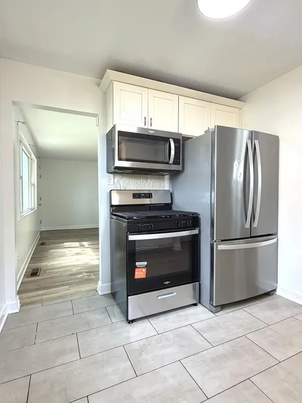 1326 Imperial AVE, Calumet City, IL 60409