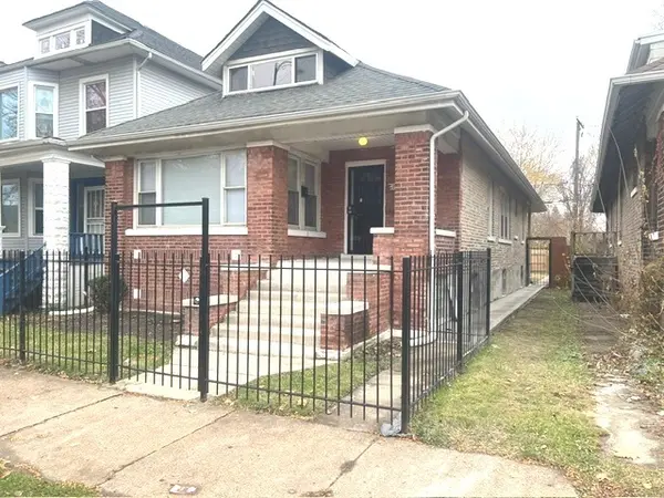 11416 S King DR, Chicago, IL 60628