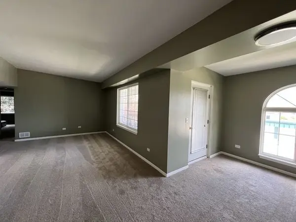 2851 Heritage DR #2C, Joliet, IL 60435