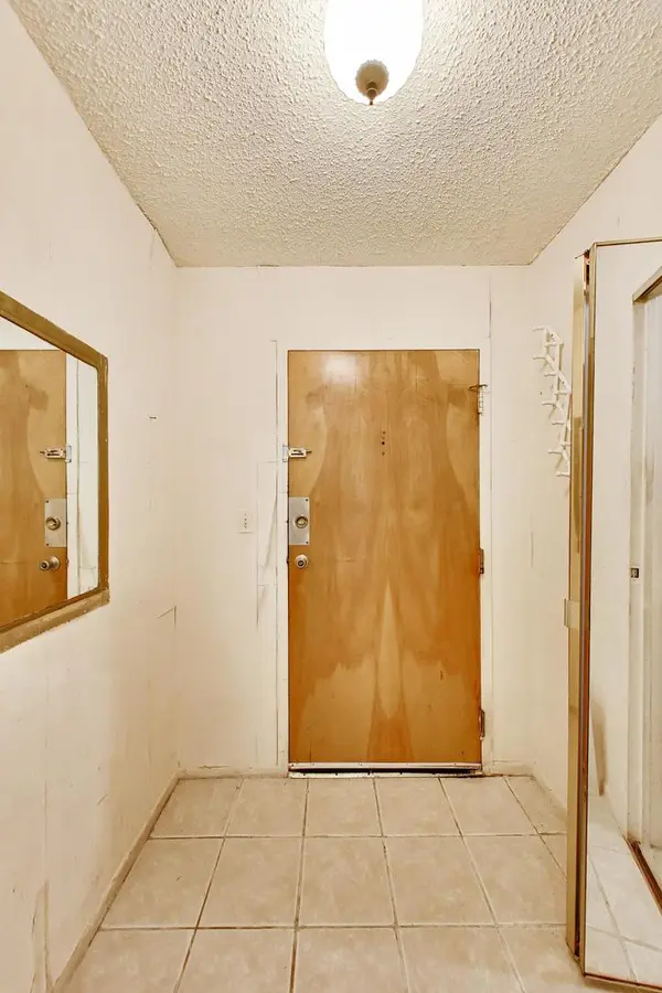 8809 W Golf RD #7F, Niles, IL 60714