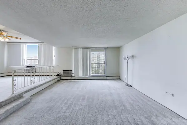 8809 W Golf RD #7F, Niles, IL 60714