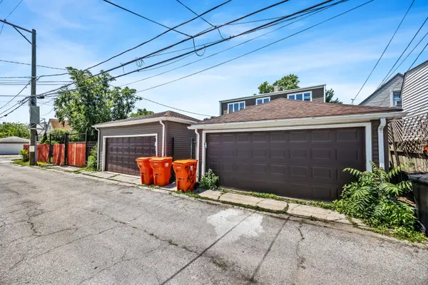 2207-09 N Mango AVE, Chicago, IL 60639