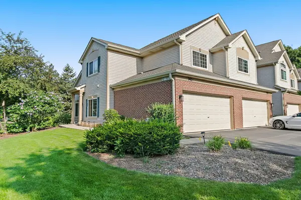 142 southwicke DR #A, Streamwood, IL 60107