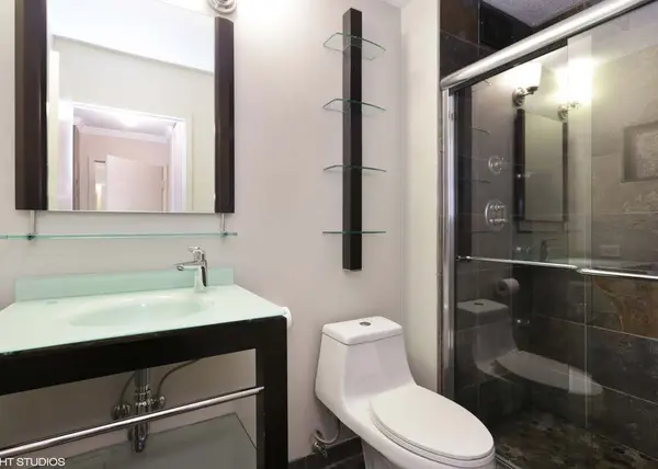 3150 N SHERIDAN RD #24B, Chicago, IL 60657