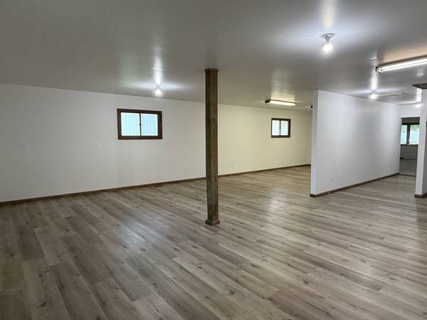 694 N Elm ST, Herscher, IL 60941