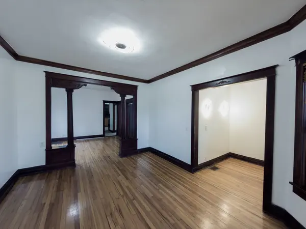 3229 W 62nd ST, Chicago, IL 60629