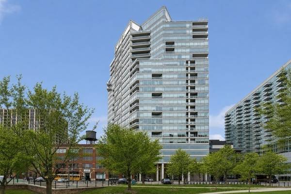 510 W Erie ST #1701, Chicago, IL 60654