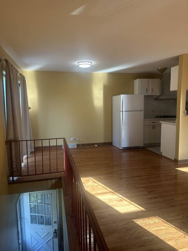 1284 Prairie AVE #D, Glendale Heights, IL 60139