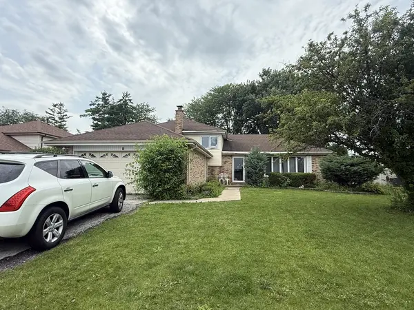 15226 Oxford DR, Orland Park, IL 60462