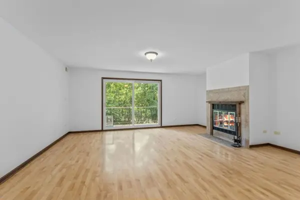 8996 Archer AVE #2G, Willow Springs, IL 60480
