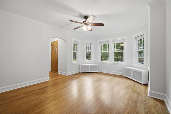 7236 W Pratt AVE, Chicago, IL 60631