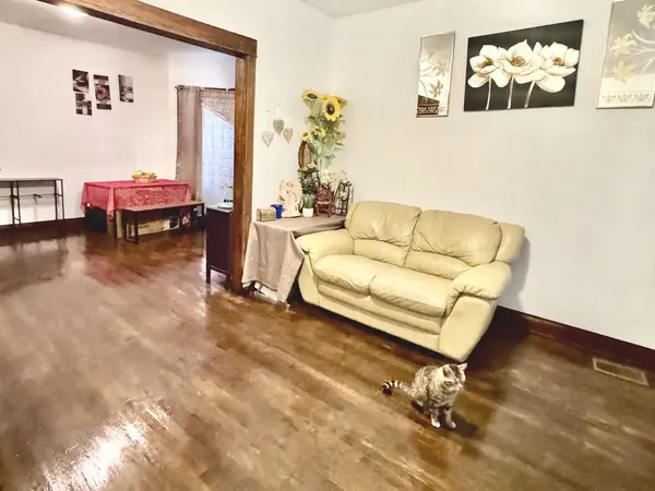 3424 W 64th PL, Chicago, IL 60629
