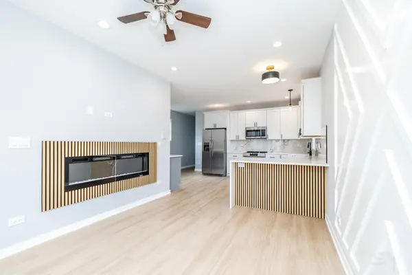 3041 W Flournoy ST, Chicago, IL 60612