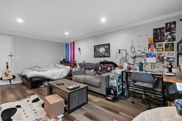 541 W OAKDALE AVE #101, Chicago, IL 60657