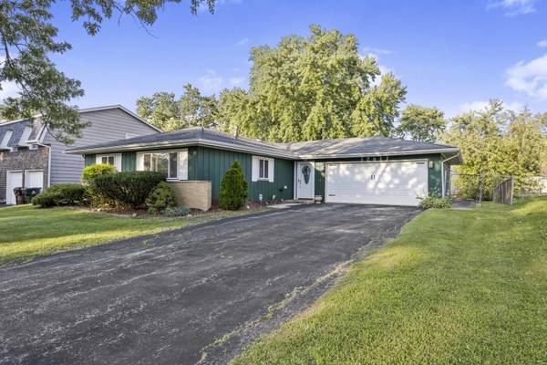 17811 Princeton LN, Country Club Hills, IL 60478