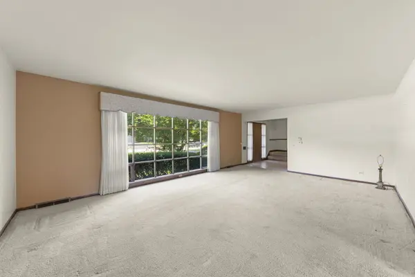 4726 Howard AVE, Western Springs, IL 60558