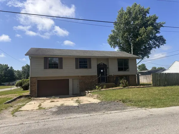 3301 Central AVE, Mt Vernon, IL 62864