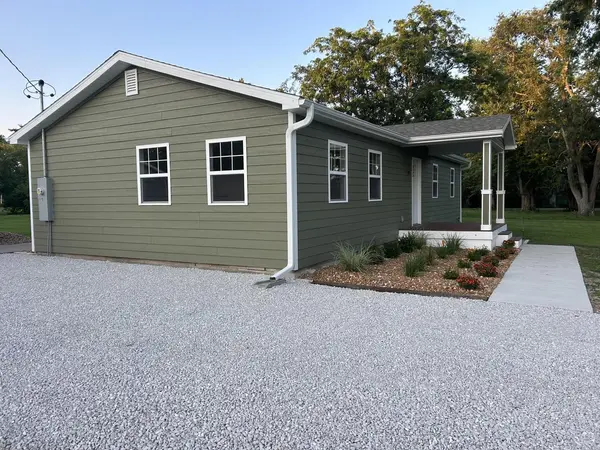 422 E 5th AVE, Rankin, IL 60960