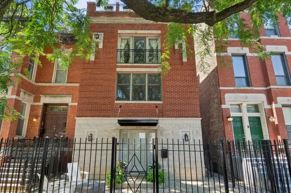 1958 N Bissell ST, Chicago, IL 60614