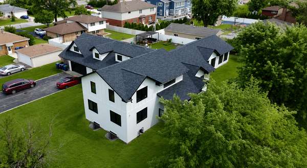 8501 S 84th AVE, Hickory Hills, IL 60457