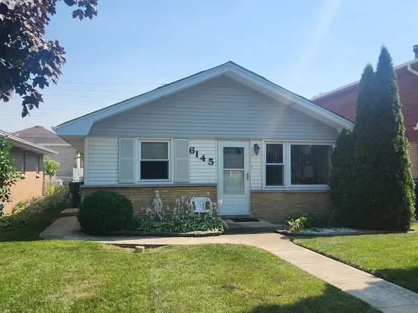 6145 W 83rd ST, Burbank, IL 60459