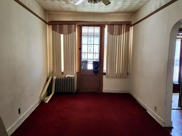 5042 W Superior ST, Chicago, IL 60644