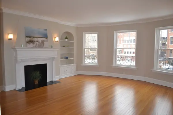 1055 W North Shore AVE #1W, Chicago, IL 60626