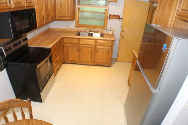 512 18th AVE, Clinton, IA 52732