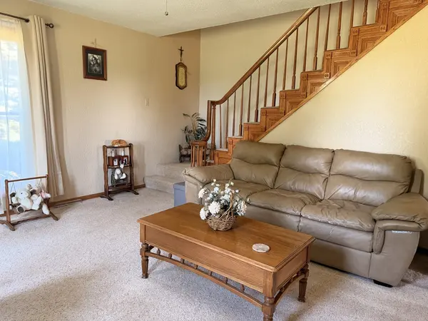 15251 W Coffman RD, Forreston, IL 61030