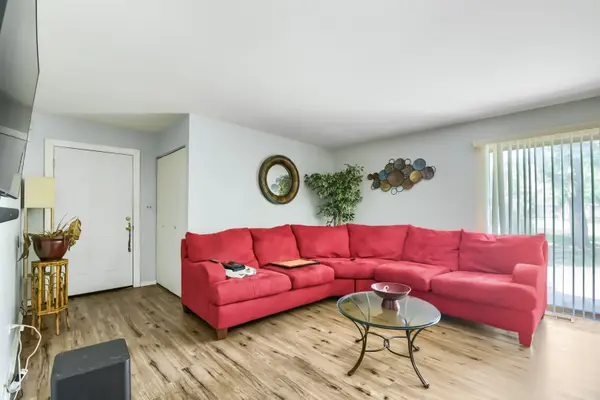 2271 Windsor LN, Country Club Hills, IL 60478