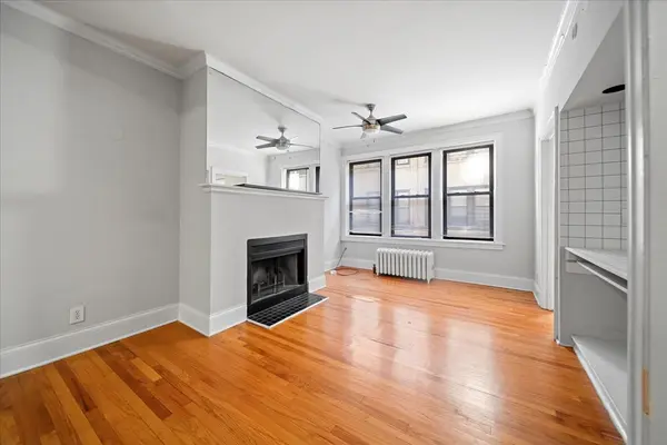 639 W ROSCOE ST #T1, Chicago, IL 60657