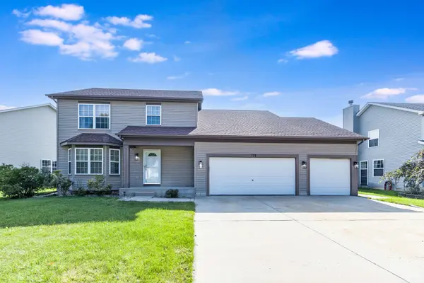 732 Oakwood ST, Minooka, IL 60447