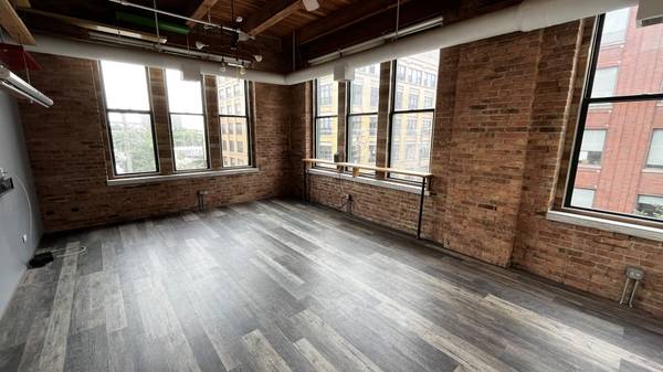 331 S Peoria ST #304, Chicago, IL 60607