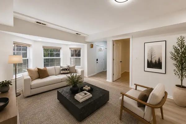 3115 N Oakley AVE #G, Chicago, IL 60618