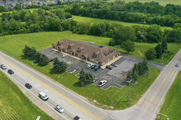 8779 W Laraway RD, Frankfort, IL 60423